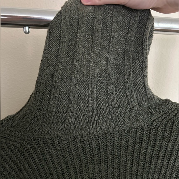 Olive Green cowlneck crochet sweater - Picture 2 of 5